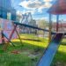 Instaladação do parque de diversões junto do playground da Pracinha da Ícaro