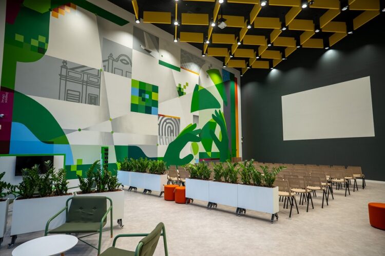 Novo Espaço Sicredi9 oferece diferentes estruturas para utilização da comunidade. Fotos Portal Martin Behrend e Diego Soares/Divulgação