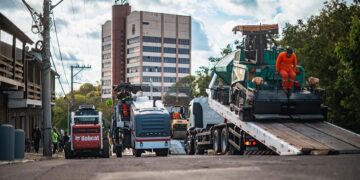 Avenida Coronel Travassos começou a receber melhorias no dia 22 de setembro de 2026. Thiago Dorscheid/PMNH