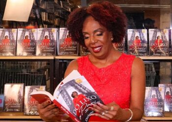 Dirlene Silva mostra no livro como sua própria vida se tornou um laboratório para desenvolver uma abordagem que relaciona dinheiro a autonomia, escolhas e qualidade de vida. Divulgação