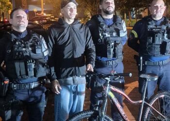 Eduardo Arthur Fraga da Silva, 19 anos, agradeceu integrantes da Guarda pela recuperação da bicicleta.
GMNH/Divulgação