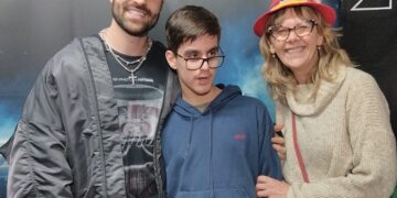 Diagnosticado com Transtorno do Espectro Autista (TEA), o jovem Enzo tem no DJ Alok o grande hiperfoco atual. Divulgação