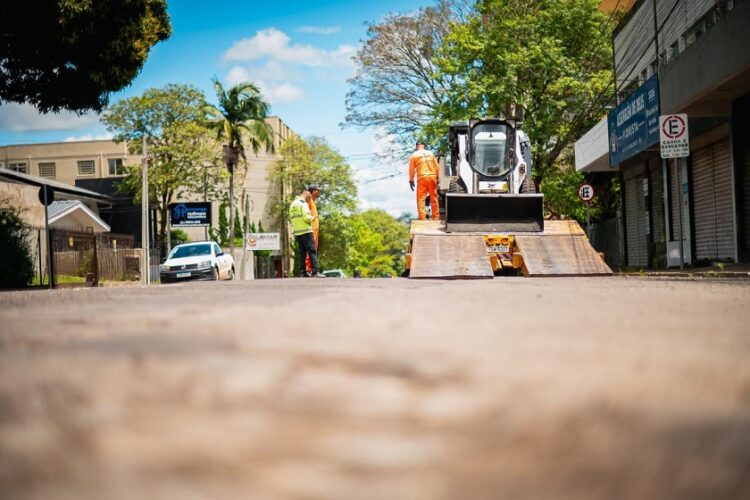 As obras na Rua Tapes iniciaram nesta semana.
