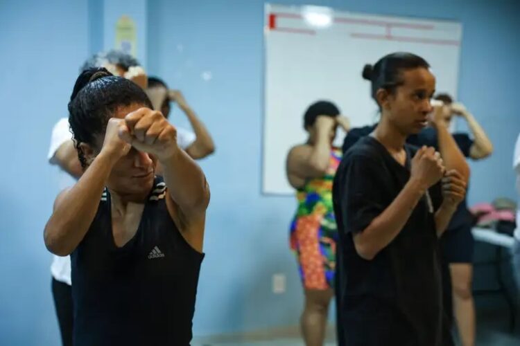Crescem pelo Brasil cursos e atividades de defesa pessoal feminina. Tomaz Silva/Agência Brasil