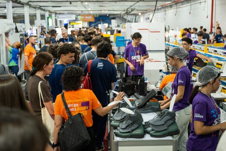 Fábrica Conceito é uma das atrações da Fimec e atrai grande movimento. Divulgação