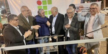 Em 27 de abril, ocorreu a formalização da transferência do Trensurb para o IFSul