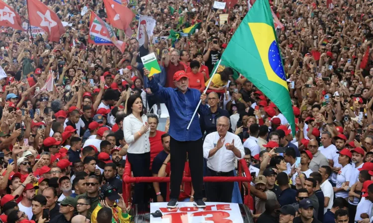 Lula vai governar o Brasil pela quarta vez. Paulo Pinto/Agência Brasil