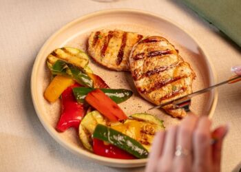 Entre as opções da linha linha Naturale estão a moela, filezinho sassami, filé de sobrecoxa, bife de filé de peito, cubos de filé de peito. Divulgação