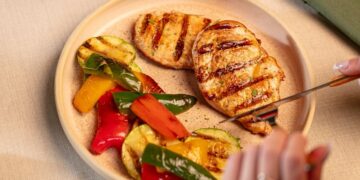 Entre as opções da linha linha Naturale estão a moela, filezinho sassami, filé de sobrecoxa, bife de filé de peito, cubos de filé de peito. Divulgação