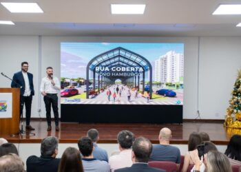 Lançamento em 13 de novembro de 2025: objetivo era entregar a obra para os hamburguenses até o aniversário de 99 anos de Novo Hamburgo.
Ramon Belmonte/PMNH