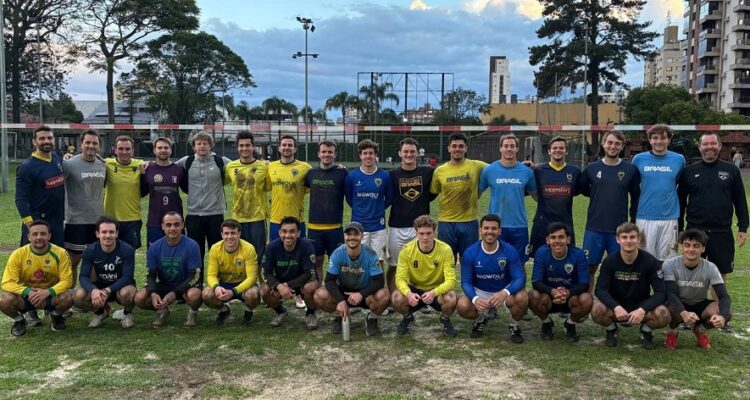 Seleção brasileira masculina de punhobol realizou treino neste sábado na Sociedade Ginástica