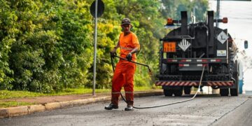 A programação dos trabalhos foi antecipada em razão da previsão de tempo sem chuva até quinta-feira (22). Tiago Dorscheid/PMNH