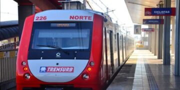 Neste domingo (4), dia do primeiro turno das Eleições Gerais 2026, haverá gratuidade no transporte metroferroviário da Trensurb. Divulgação